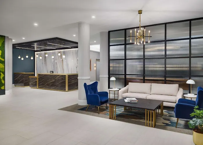 Doubletree By Hilton Charlotte City Center